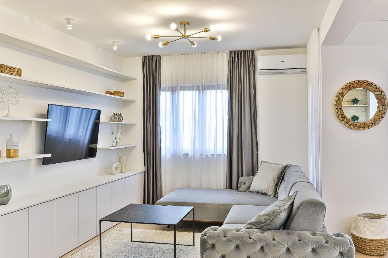 Apartmani Ana Kaštela Buitenkant foto