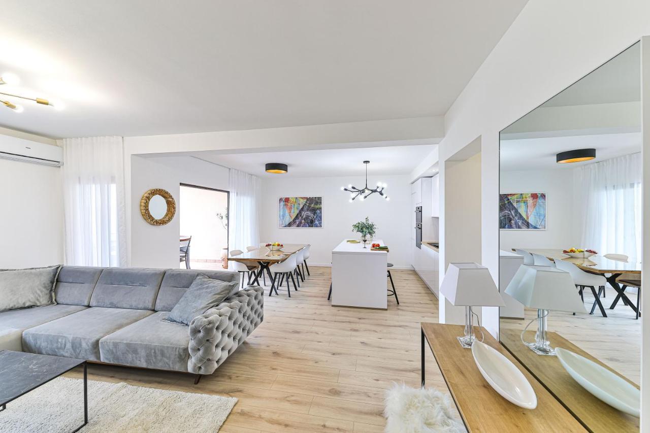 Apartmani Ana Kaštela Buitenkant foto