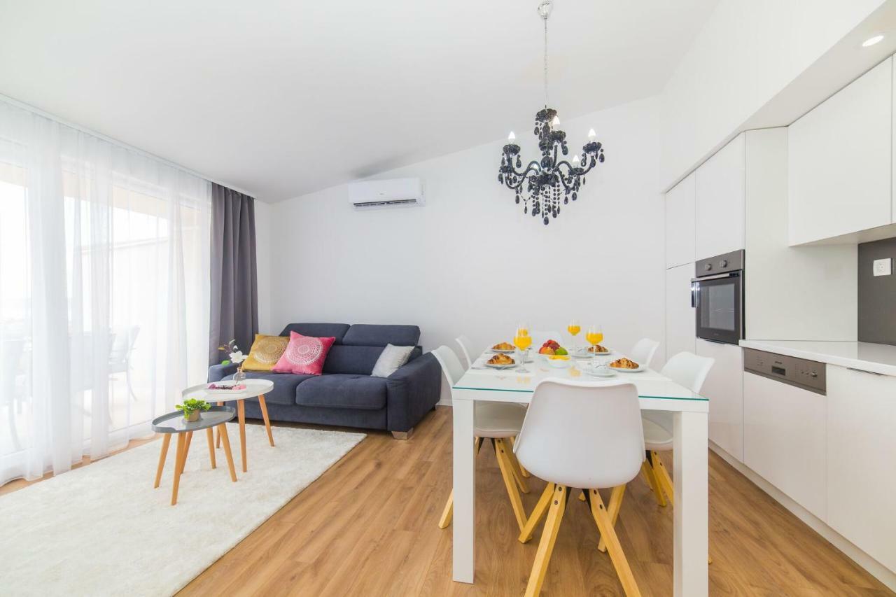 Apartmani Ana Kaštela Buitenkant foto