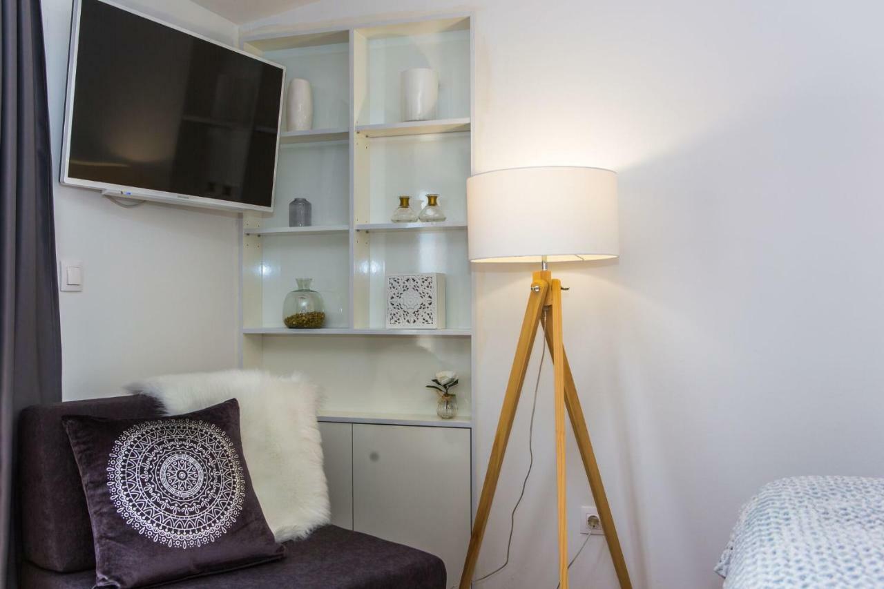 Apartmani Ana Kaštela Buitenkant foto
